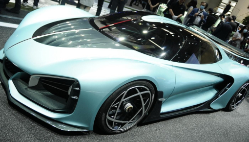 Cận cảnh siêu xe hybrid Hồng Kỳ S9 mạnh 1.400 mã lực, giá trên 30 tỷ đồng tại Triển lãm Bắc Kinh 2020