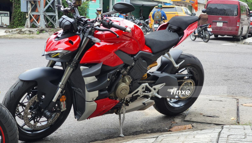 "Soi kỹ" Ducati Streetfighter V4 giá hơn 1 tỷ đồng của biker Nha Trang mới tậu