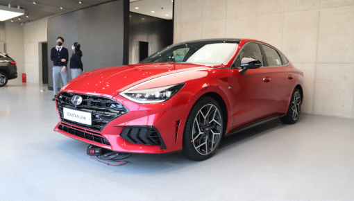 Cận cảnh thiết kế "bằng xương, bằng thịt" của Hyundai Sonata N Line 2021 - sedan hạng D khiến người Việt "phát thèm"