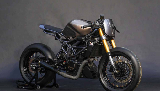 Sở hữu Naked bike KTM 390 nhưng lại yêu thích Flat Track Racer, đây là bản độ bạn cần phải "soi"