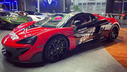 Tìm khách mua, siêu xe McLaren 570S được diện bộ áo mới, điểm nhấn là đỏ-đen hòa quyện vào nhau