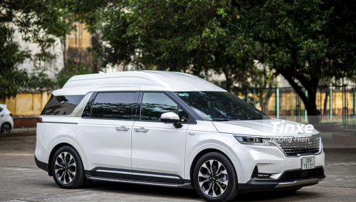 Đánh giá nhanh KIA Carnival Royal: Sang trọng nhưng chưa "tới"