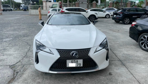 Lexus LC 500h siêu hiếm tại Việt Nam về Cần Thơ định cư