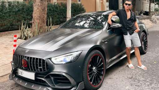 Mercedes-AMG GT 53 của vợ chồng diễn viên Lý Bình khác lạ qua bộ body kit Brabus
