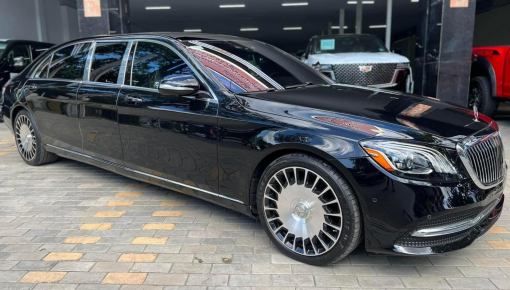 "Đàn em" của Mercedes-Maybach S650 Pullman được chào hàng đại gia Việt với giá từ 7,2 tỷ đồng