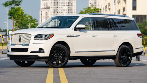 Lincoln Navigator 2022 đầu tiên về nước, một vài nâng cấp nhẹ ở ngoại hình, giá trải nghiệm trên 8 tỷ đồng