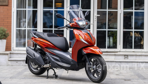 Chi tiết Piaggio Beverly 400 HPE - phiên bản mạnh mẽ hơn, to lớn hơn của Piaggio Medley