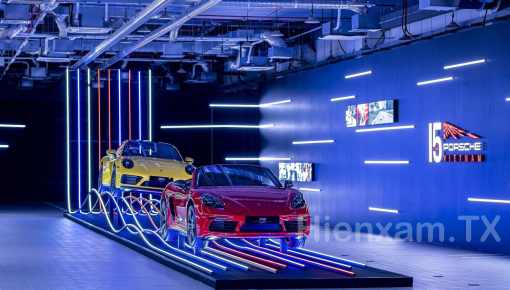 Porsche kỷ niệm 15 năm hoạt động tại Việt Nam