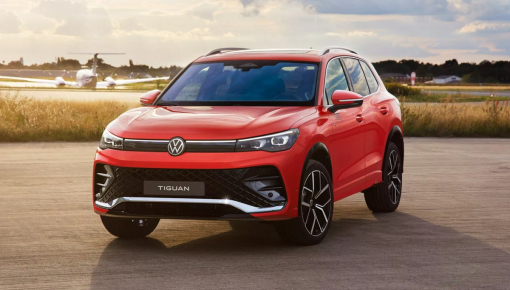 Volkswagen Tiguan 2024 chính thức ra mắt, thêm màn hình cỡ lớn, chạy được 100 km mà không "ăn xăng"