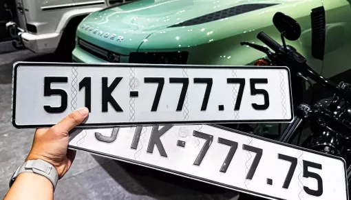 Đại gia Bình Dương mua 2 chiếc Land Rover Defender 75th Limited Edition tậu biển 51K-777.75