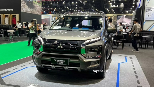 Xem hình ảnh thực tế của Mitsubishi Xpander Cross HEV 2024 - MPV 7 chỗ chỉ "ngốn" 5,2 lít/100 km