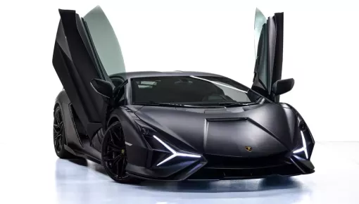 Giá xe Lamborghini Sian của Hoàng Kim Khánh mới bật mí tậu về là bao nhiêu?
