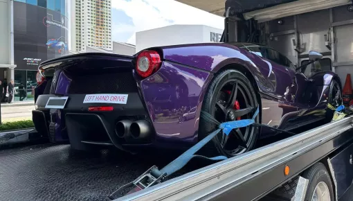 Siêu phẩm Ferrari LaFerrari mang màu cực hiếm của Hoàng tử TMJ bất ngờ lộ diện sau nhiều năm ở ẩn