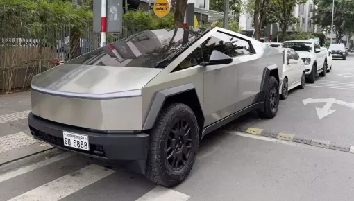 Cận cảnh Tesla Cybertruck 2024 đầu tiên ở Việt Nam: Nặng gần 3 tấn, 845 mã lực, giá trên 6 tỷ đồng