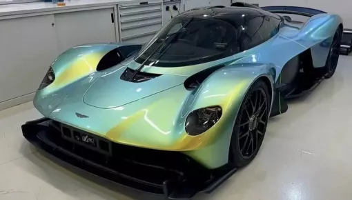 Doanh nhân Việt sẵn sàng chi 350 tỷ đồng tậu siêu phẩm Aston Martin Valkyrie về nhưng...