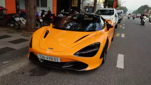 Doanh nhân Vũng Tàu tái xuất cùng siêu xe mui trần McLaren 720S Spider, garage xe còn nhiều bom tấn
