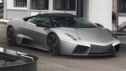 Siêu phẩm Lamborghini Reventon Roadster chỉ có 15 xe trên thế giới của Hoàng tử Malaysia