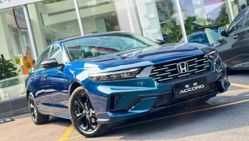 Honda Accord 2025 phiên bản máy xăng chính thức trình làng với thiết kế mới