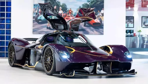 Chiếc Aston Martin Valkyrie gần 100 tỷ đồng này rất thú vị nhưng không thể về Việt Nam