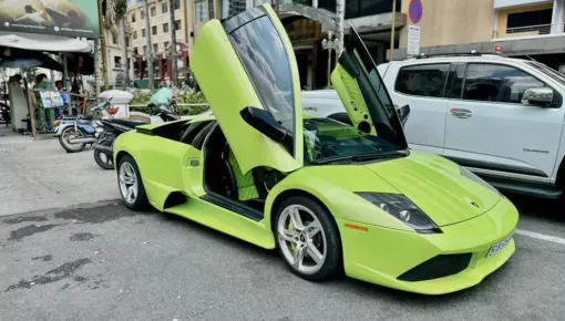 Lamborghini Murcielago LP640 màu xanh cốm độc nhất Việt Nam tái xuất