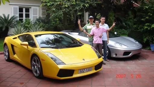 Cường "Đô-la" tiết lộ mua chiếc Lamborghini bằng tiền tự kiếm được, từng giấu xe đi vì bị mẹ trách mắng