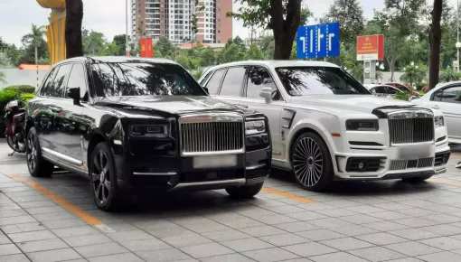 Cặp đôi Rolls-Royce Cullinan đặc biệt của các doanh nhân Hà Nội