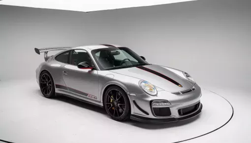 Porsche 911 GT3 RS 4.0 2011 tuổi được chào bán gần 3 triệu đô la, tăng gấp 10 lần so với giá khởi điểm