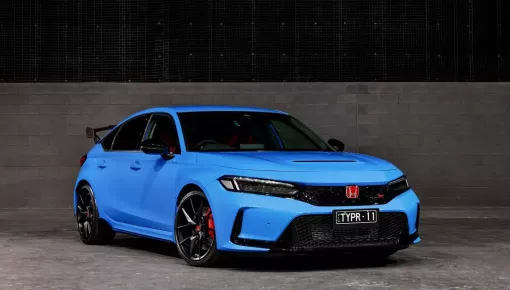 Honda Civic Type R 2025 ở nước ngoài có thêm màu mới, và đúng thật là hãng xe Nhật Bản lại tăng giá