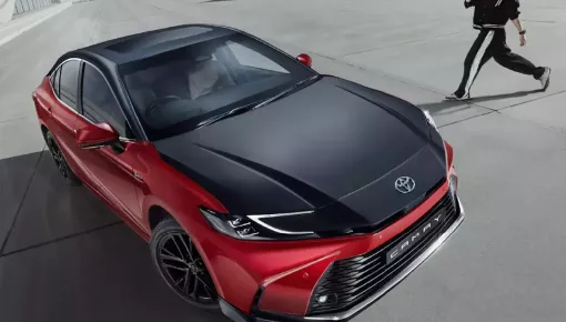 Toyota Camry Sprint Edition - lựa chọn lý tưởng cho những ai chê xe trông quá "lành"