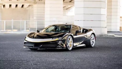 Không phải chiếc siêu xe Ferrari nào cũng tăng 2 đến 3 lần giá mua, một khi rớt giá thì cũng thê thảm