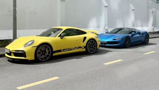 Porsche 911 Turbo S và Ferrari 296 GTS hàng hiếm trên đường phố Sài thành