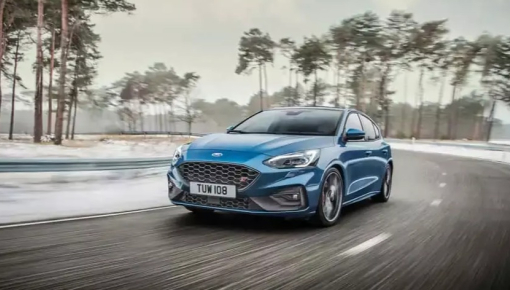 Ford Focus - "Niềm vui giá rẻ" của nhiều tín đồ yêu thích lái xe