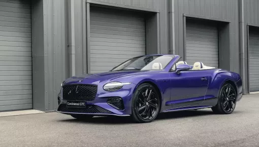 Cận cảnh xe Bentley màu lạ của 1 khách hàng trung thành với dòng xe Bentayga khi mua tận 6 chiếc