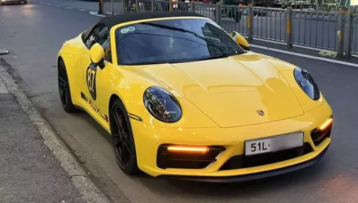 Porsche 911 GTS Cabriolet hàng cực hiếm của hot girl Sài thành