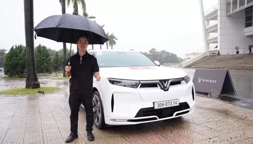 Doanh nhân Hà Nội nói về VinFast VF 9: Sang trọng, đẳng cấp và quá hời về chi phí