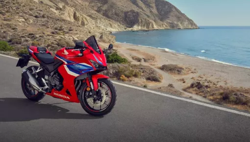 Honda ra mắt loạt xe mô tô đời 2026 với bộ ly hợp điện tử và màu sắc mới