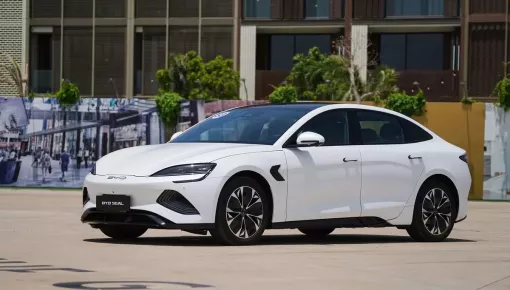 BYD Seal được khuyến mãi đến 100 triệu đồng tại Việt Nam để xả hàng tồn