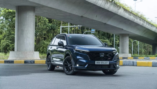 Honda CR-V được giảm giá 80 triệu, bản tiêu chuẩn chỉ còn 949 triệu đồng