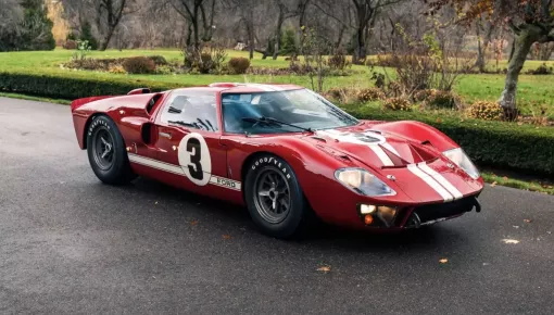 "Khai quật" xe Ford GT40 Lightweight siêu hiếm, chưa 1 lần "hạ lốp" ở đường đua