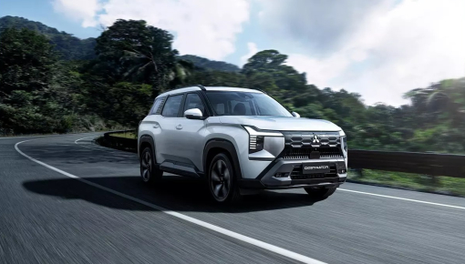 Mitsubishi Destinator "bán chạy như tôm tươi" sau 1 tuần ra mắt Việt Nam