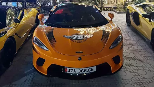 Đại gia đồng nát ở Nghệ An tậu siêu xe McLaren GT chục tỷ đồng