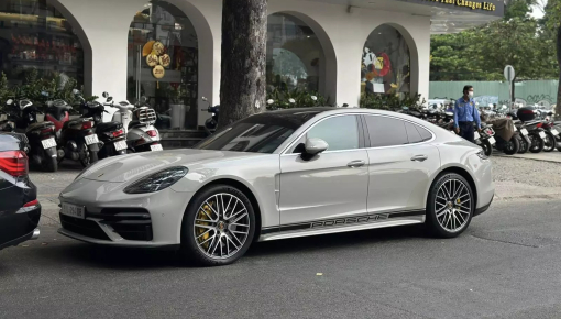 Mãnh thú Porsche Panamera Turbo S từng được "Qua" Vũ đập hộp 15 tỷ nhưng chưa lái lần nào đã bán