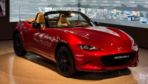 Đại lý Việt nhận cọc cho Mazda MX-5 - xe mui trần bán chạy nhất mọi thời đại