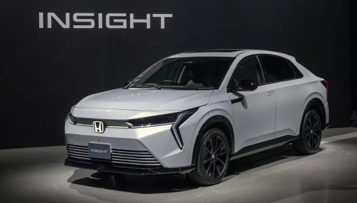 Khách hàng "ném đá" Honda vì cho rằng hãng dùng thị trường Nhật Bản để giải phóng xe tồn kho