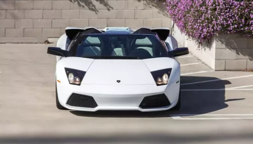 Chiếc Lamborghini Murcielago LP640 Roadster đời 2008 tuyệt đẹp vừa được bán với giá 418.000 đô la