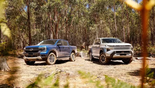 Ford và Toyota tìm cách "gỡ rối" khi phần lớn xe bán tải đều bị cấm đi vào nội đô Hà Nội trong giờ cao điểm