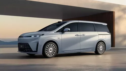 Thương hiệu đang bán xe tại Việt Nam ra mắt MPV cỡ lớn mới, chạy hơn 200 km không tốn xăng