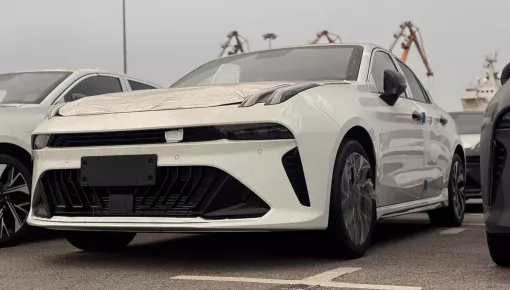 Lynk & Co 03 xuất hiện tại Việt Nam trước ngày ra mắt, chuẩn bị cạnh tranh Mazda3 và Honda Civic