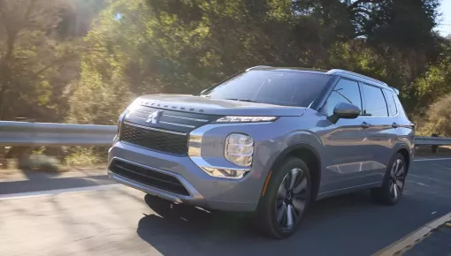 Vén màn Mitsubishi Outlander 2026 với động cơ hybrid mới, mức tiêu hao nhiên liệu gây thất vọng