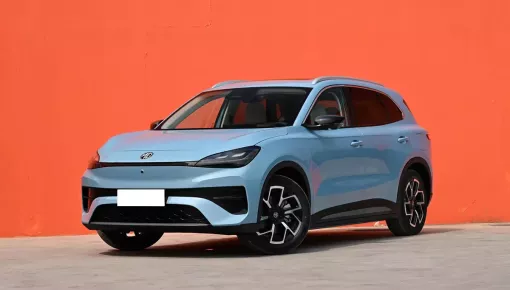 MG 4X được mở cọc, dùng pin bán thể rắn, cho phạm vi hoạt động đến 610 km